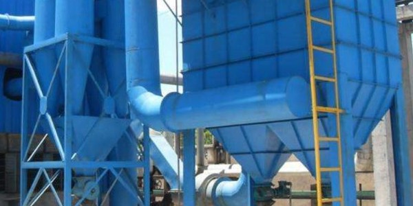 除塵器廠家耀先環(huán)境生產(chǎn)脈沖布袋除塵器，粉塵處理輕而易舉！